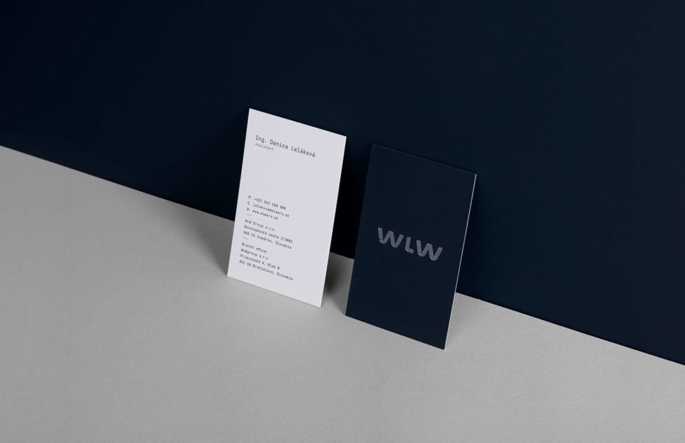 minimalistic-silver-hotstamped-business-cards-wlw-group